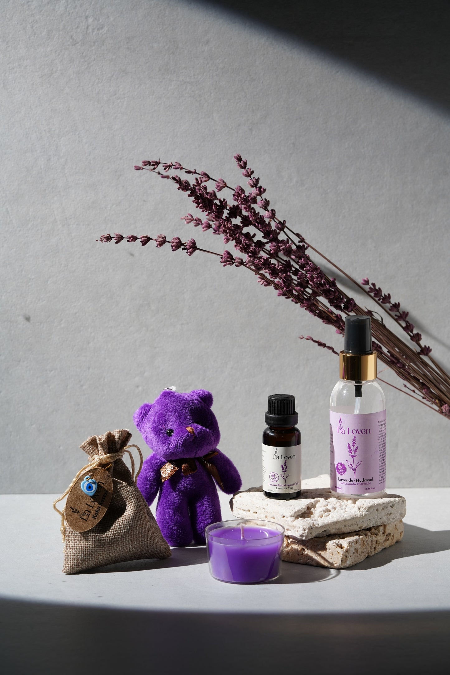 Mini Huzur Seti – Lavanta Hidrosolü, Lavanta Yağı, Koku Kesesi, Mum ve Peluş Ayıcık