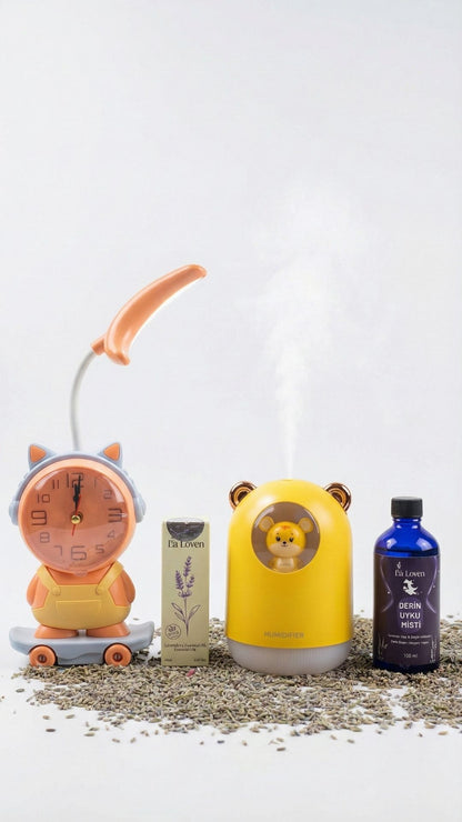 Sevimli Kedi Dünyası: 4'lü Eksiksiz Uyku ve Huzur Seti (Gece Lambası, Difüzör & Aromaterapi Paketi)