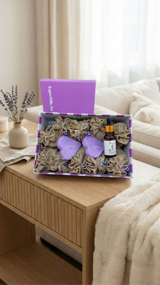 Lavanta Bahçesi Seti – 10’lu Koku Kesesi + Lavanta Yağı + 2’li Kalp Mum