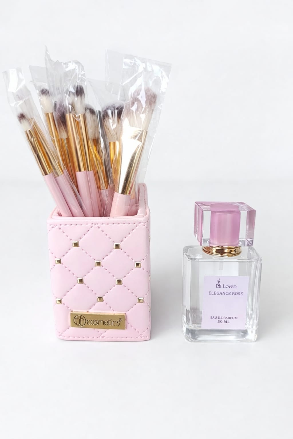 Elegant Rose Set – Gül Zarafetiyle Işılda